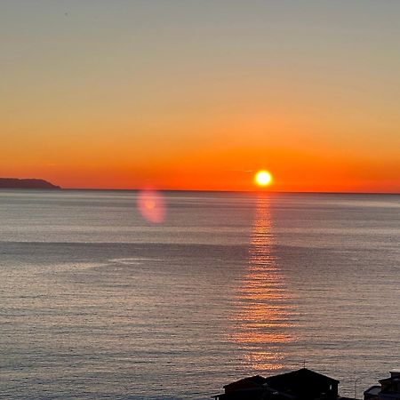 Roumers Himara Dış mekan fotoğraf